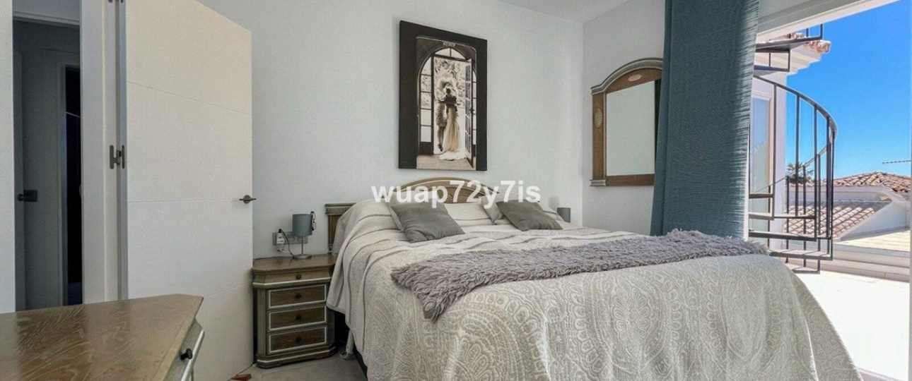 Wiederverkauf - Villa - Estepona - Costalita