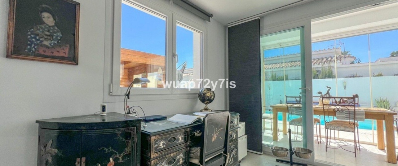 Wiederverkauf - Villa - Estepona - Costalita