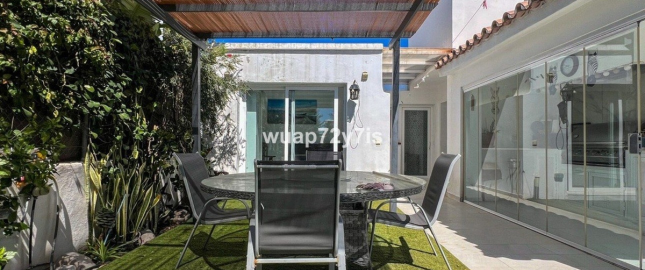 Wiederverkauf - Villa - Estepona - Costalita