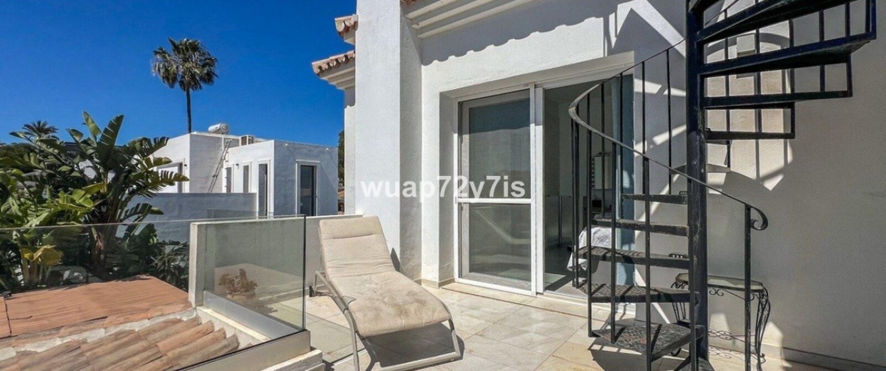 Wiederverkauf - Villa - Estepona - Costalita