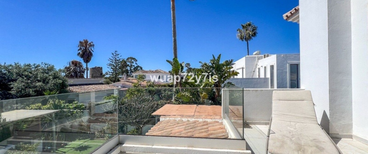 Wiederverkauf - Villa - Estepona - Costalita