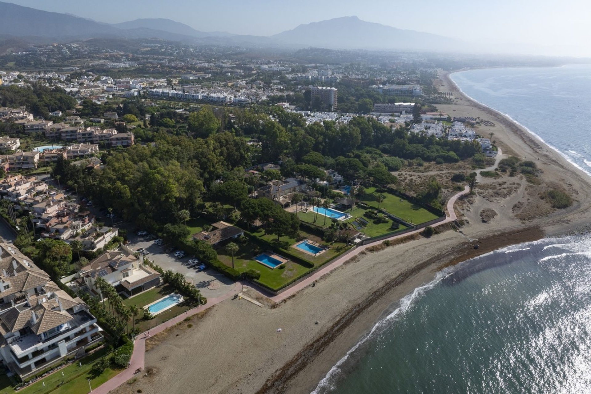 Wiederverkauf - Villa - Estepona - Costalita