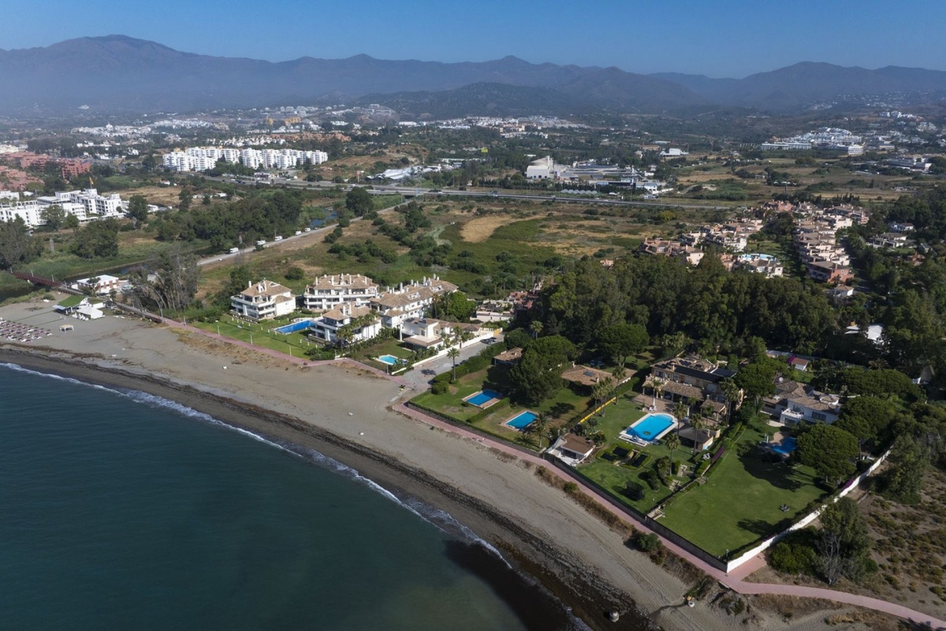 Wiederverkauf - Villa - Estepona - Costalita