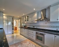 Wiederverkauf - Villa - Estepona - Costalita