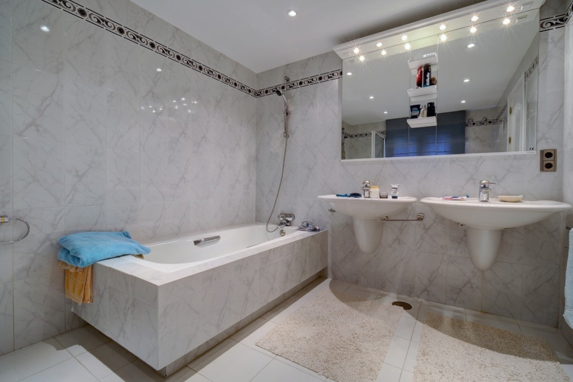 Wiederverkauf - Villa - Estepona - Costalita