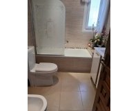 Wiederverkauf - Villa - Estepona - El Padron