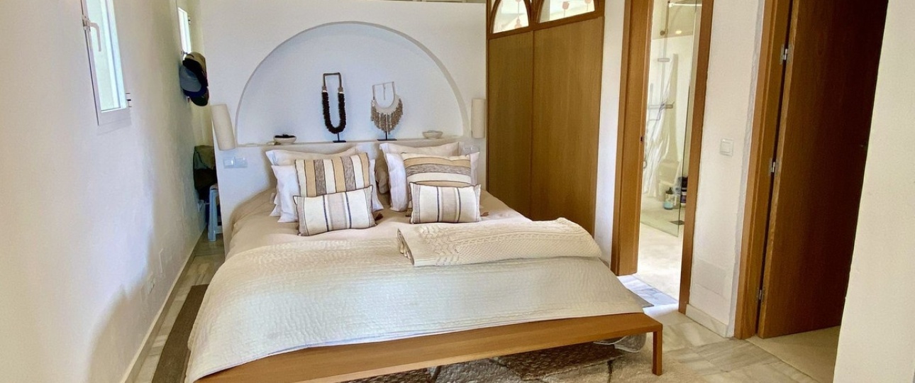 Wiederverkauf - Villa - Estepona - El Padron