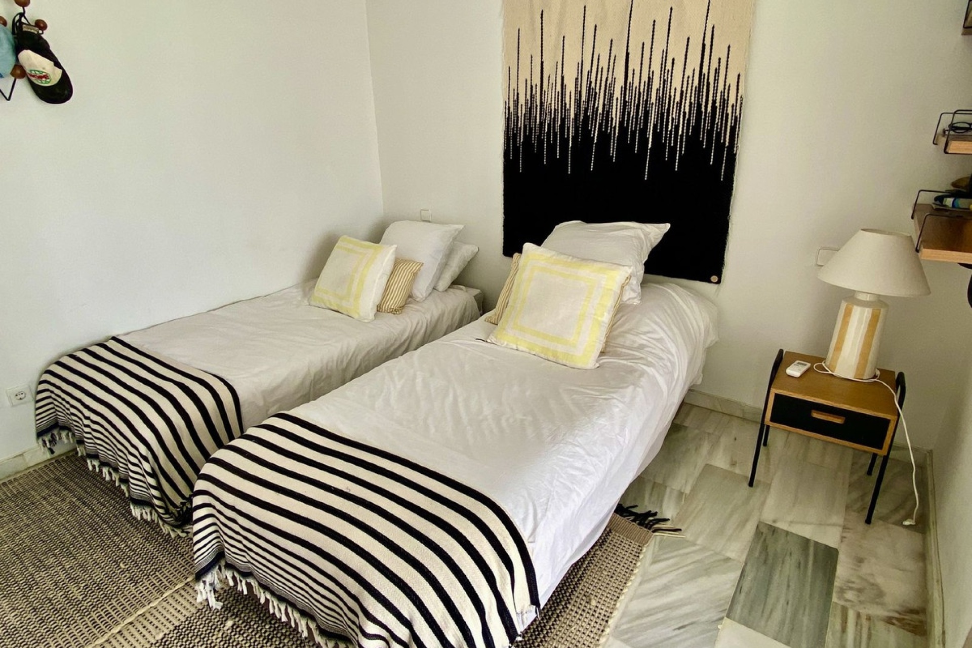 Wiederverkauf - Villa - Estepona - El Padron