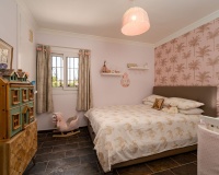 Wiederverkauf - Villa - Estepona - El Padron