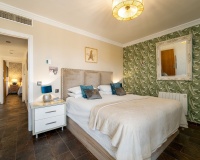 Wiederverkauf - Villa - Estepona - El Padron