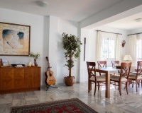 Wiederverkauf - Villa - Estepona - El Padron