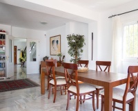Wiederverkauf - Villa - Estepona - El Padron