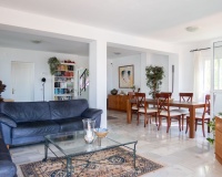 Wiederverkauf - Villa - Estepona - El Padron