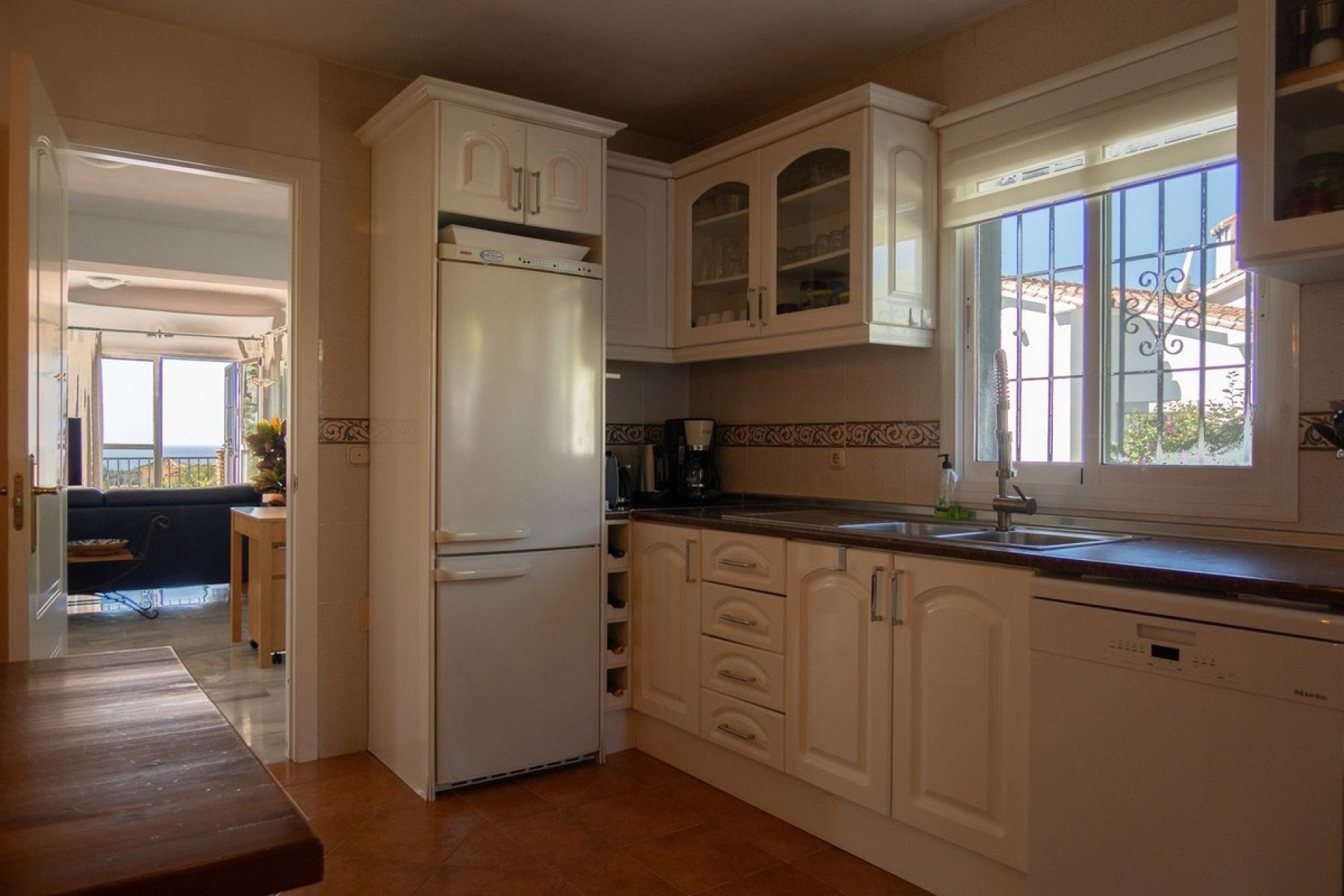 Wiederverkauf - Villa - Estepona - El Padron