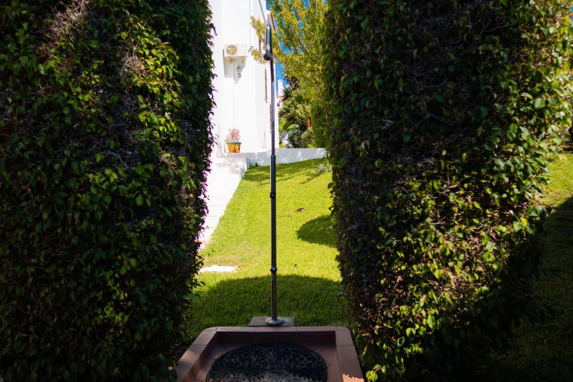Wiederverkauf - Villa - Estepona - El Padron
