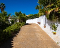 Wiederverkauf - Villa - Estepona - El Padron
