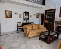 Wiederverkauf - Villa - Estepona - Estepona Centro
