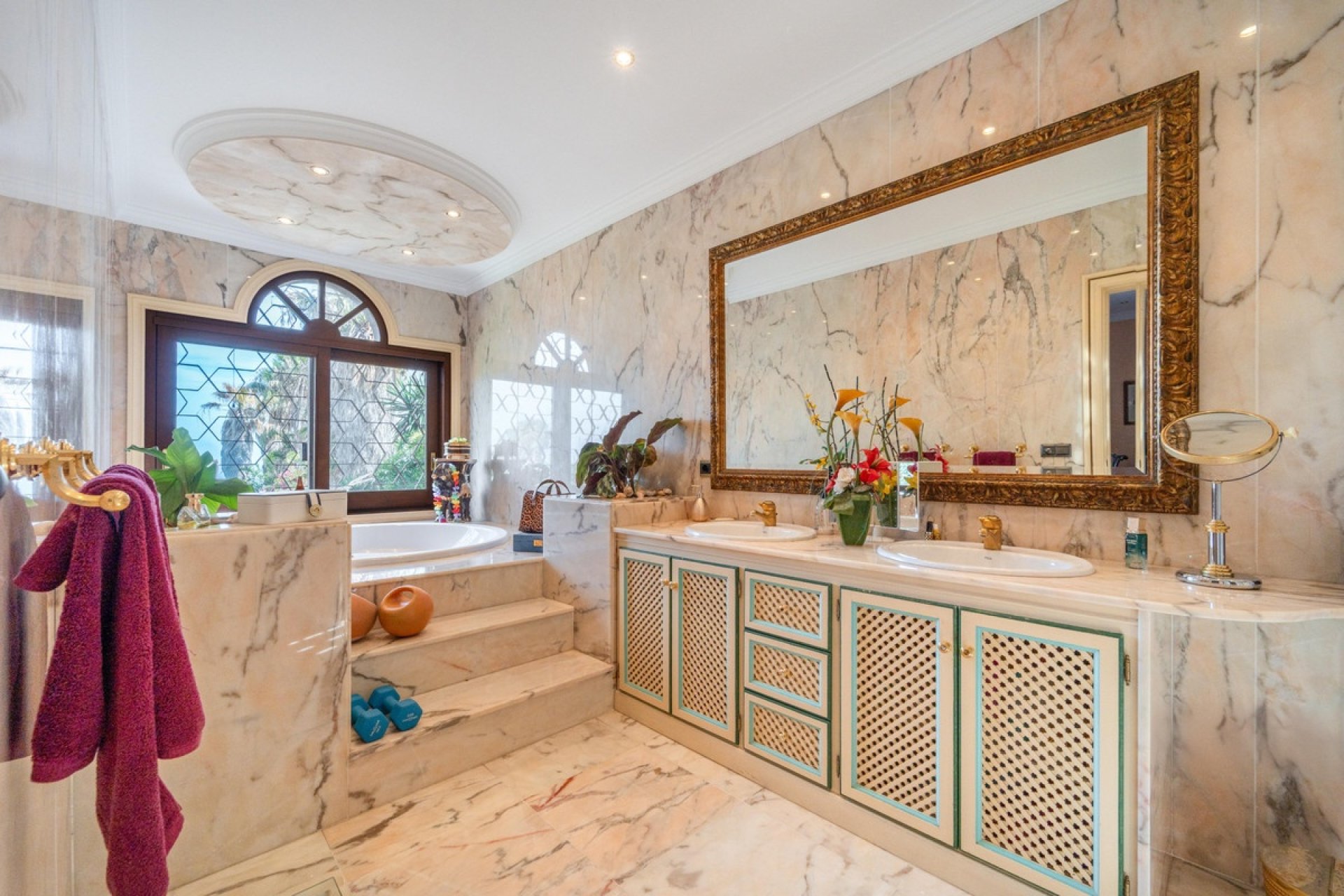 Wiederverkauf - Villa - Estepona - Estepona Centro