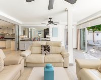 Wiederverkauf - Villa - Estepona - Estepona Centro
