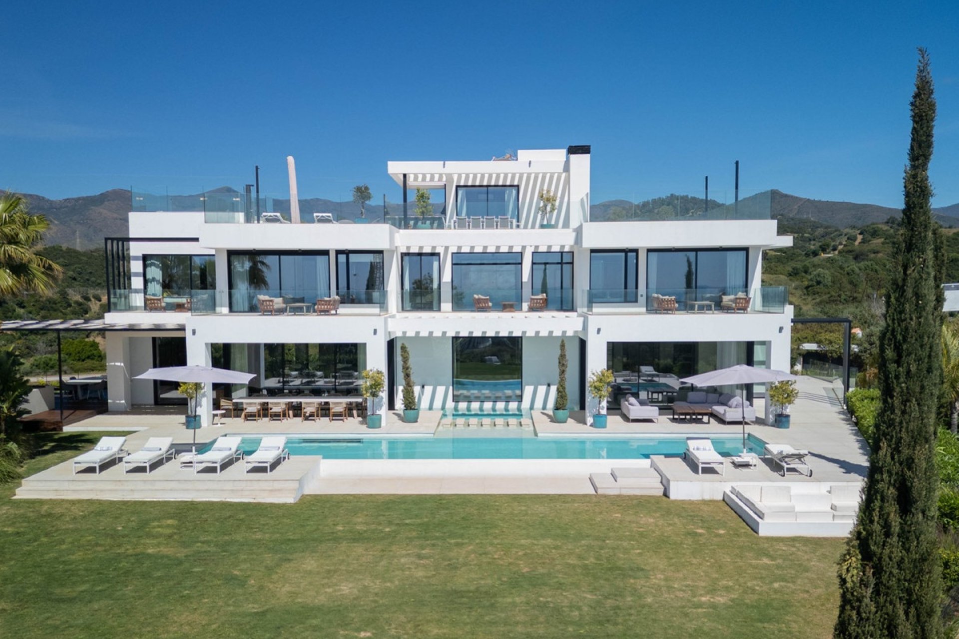 Wiederverkauf - Villa - Estepona - Estepona Centro