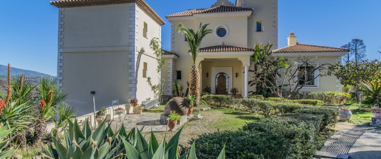 Wiederverkauf - Villa - Estepona - Estepona Centro