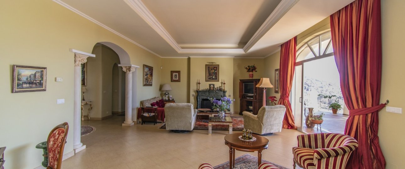 Wiederverkauf - Villa - Estepona - Estepona Centro