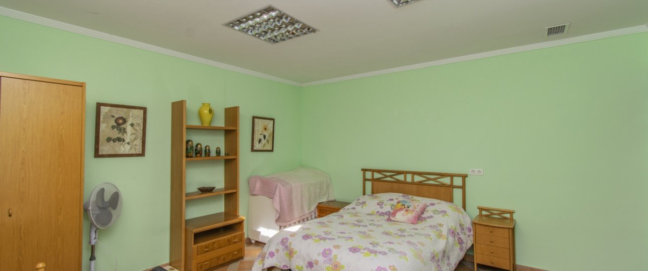 Wiederverkauf - Villa - Estepona - Estepona Centro