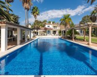 Wiederverkauf - Villa - Estepona - Estepona Centro
