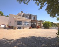 Wiederverkauf - Villa - Estepona - Estepona Centro