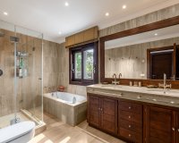 Wiederverkauf - Villa - Estepona - Estepona Centro