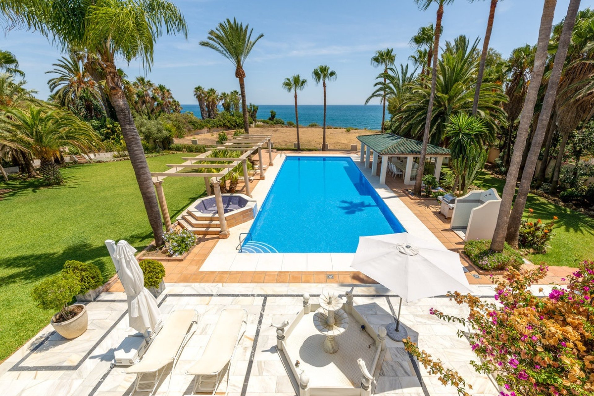 Wiederverkauf - Villa - Estepona - Estepona Centro