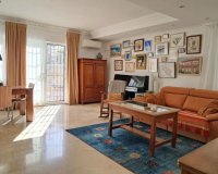 Wiederverkauf - Villa - Estepona - Estepona Centro