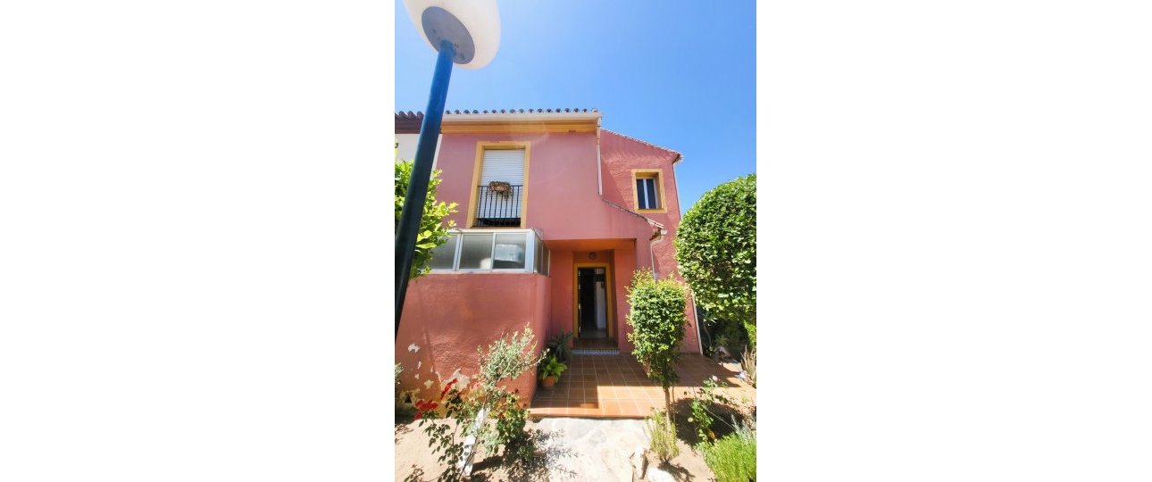 Wiederverkauf - Villa - Estepona - Estepona Centro