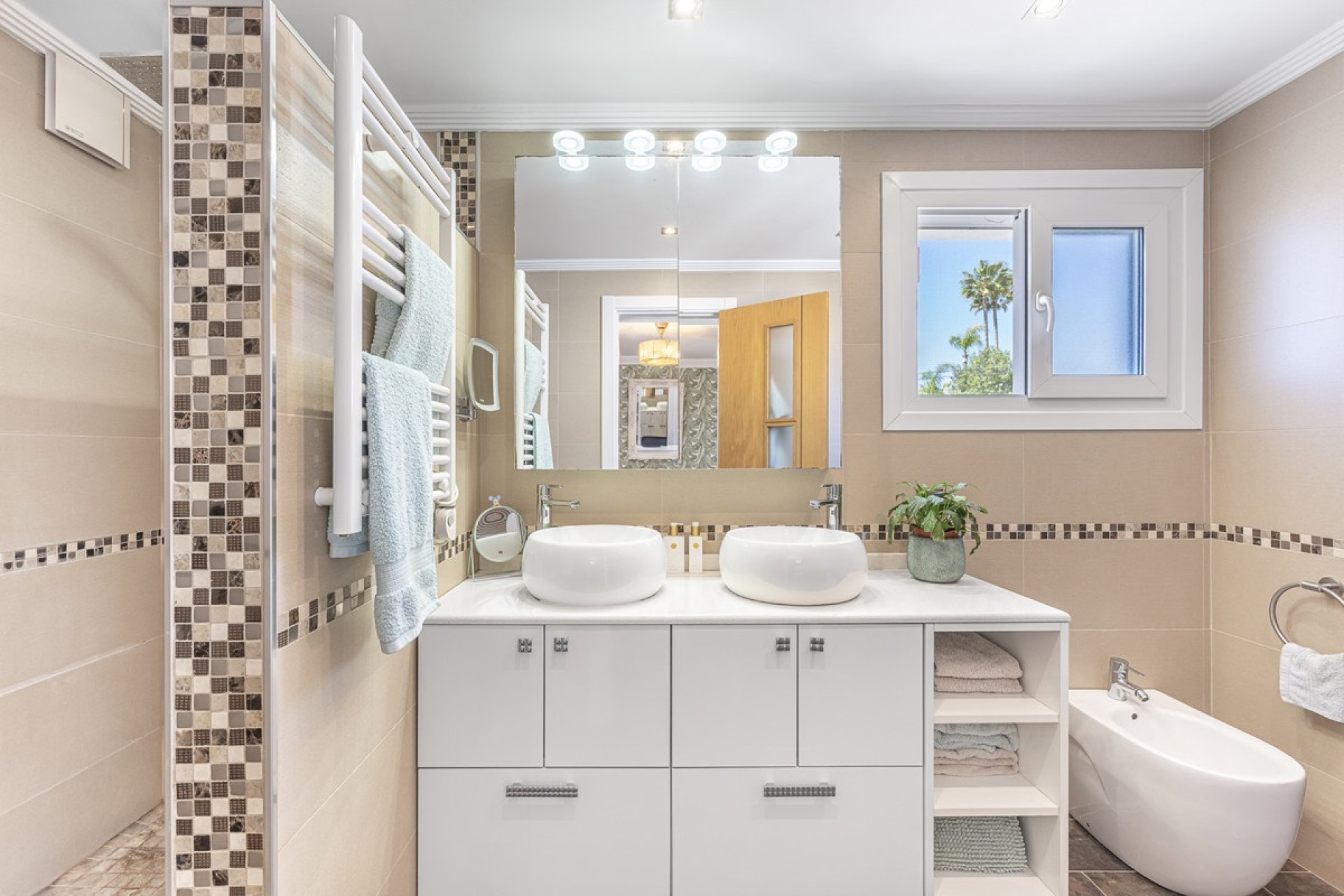 Wiederverkauf - Villa - Estepona - Estepona Centro