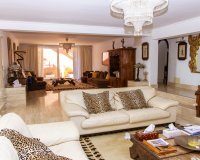Wiederverkauf - Villa - Estepona - Estepona Centro