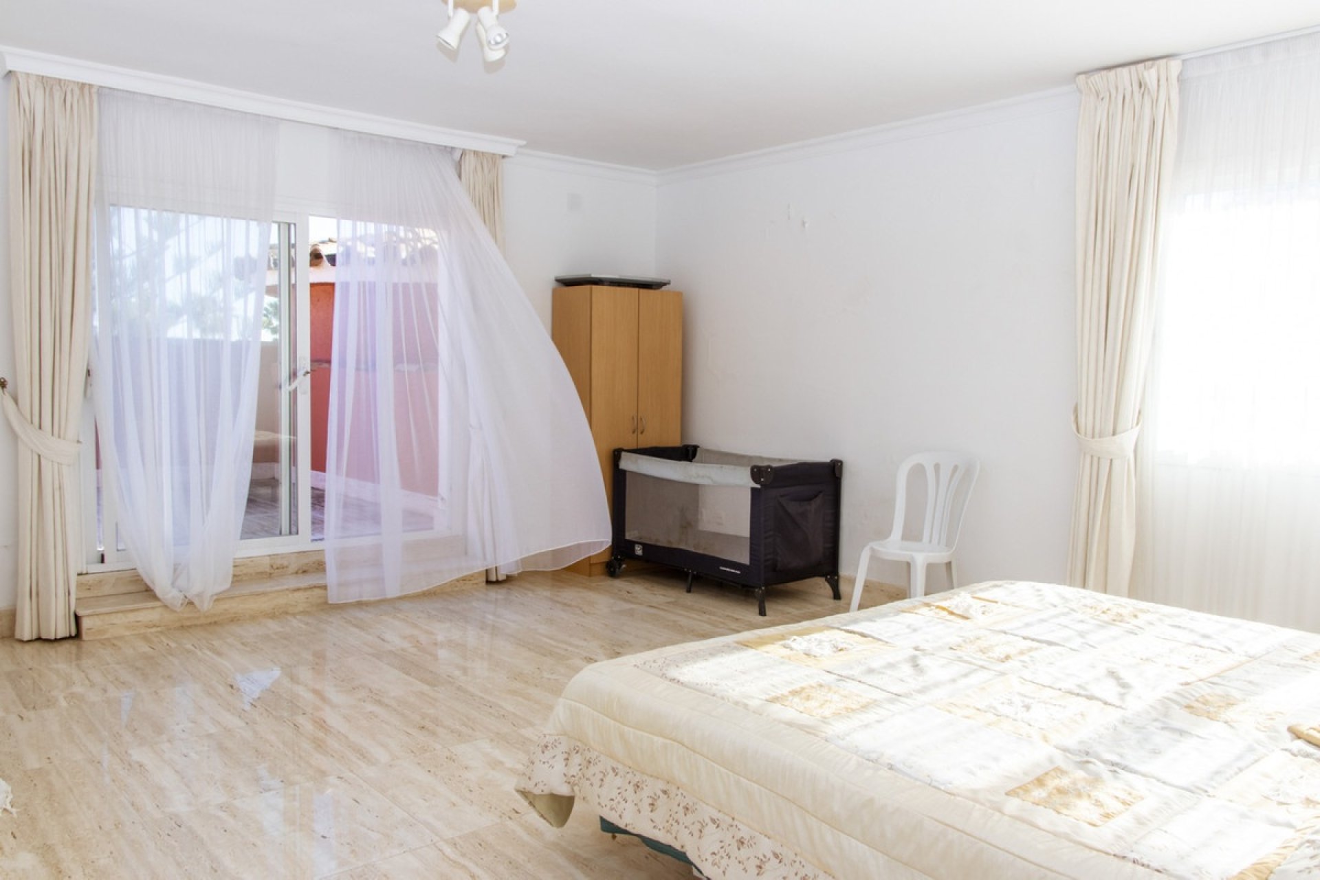 Wiederverkauf - Villa - Estepona - Estepona Centro