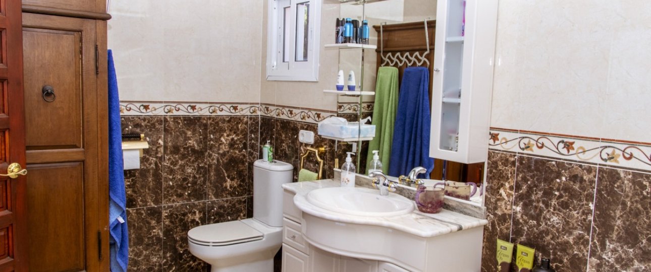 Wiederverkauf - Villa - Estepona - Estepona Centro