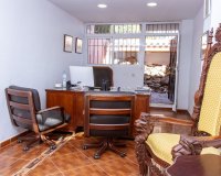 Wiederverkauf - Villa - Estepona - Estepona Centro