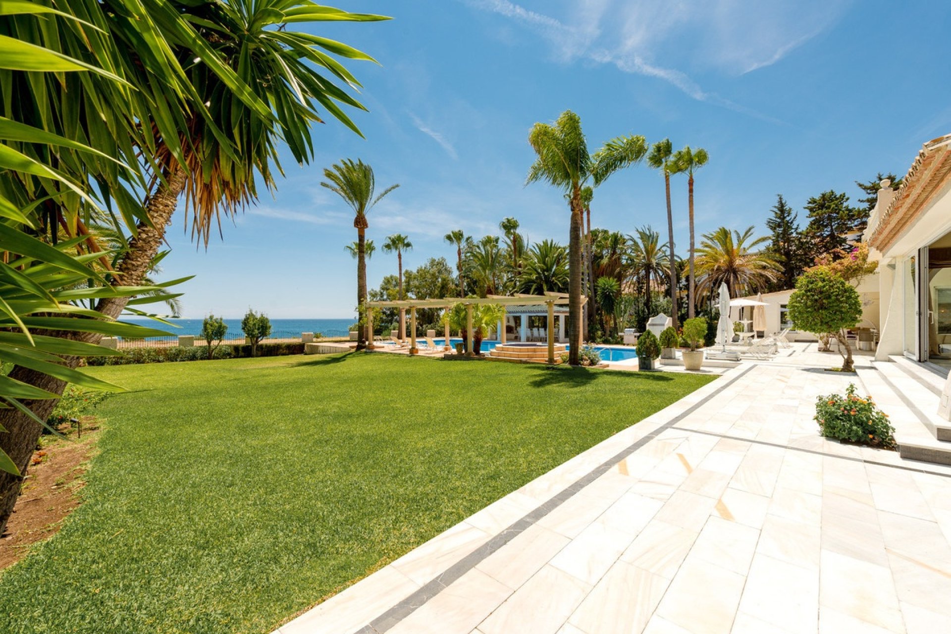 Wiederverkauf - Villa - Estepona - Estepona Centro