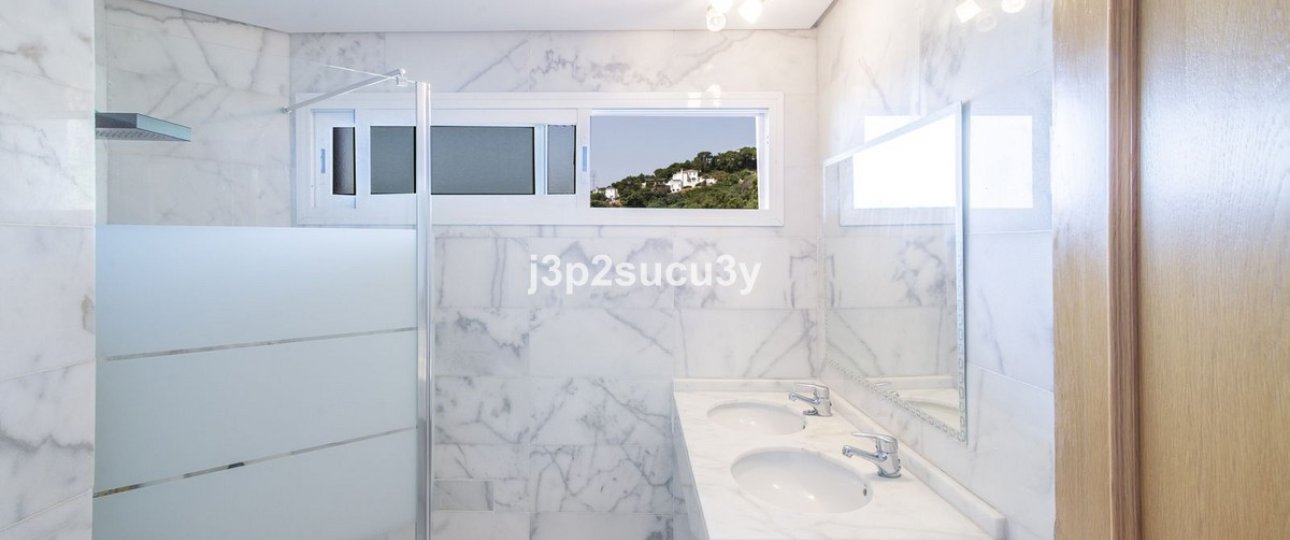 Wiederverkauf - Villa - Estepona - Estepona Centro
