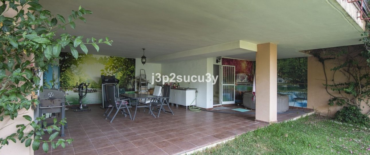 Wiederverkauf - Villa - Estepona - Estepona Centro
