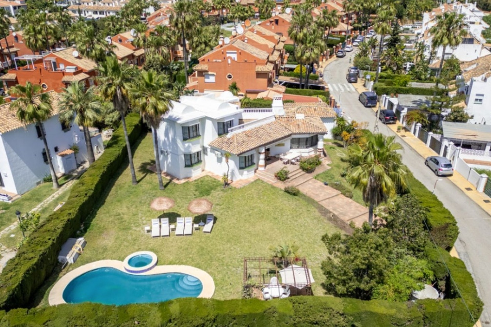 Wiederverkauf - Villa - Estepona - Estepona Centro