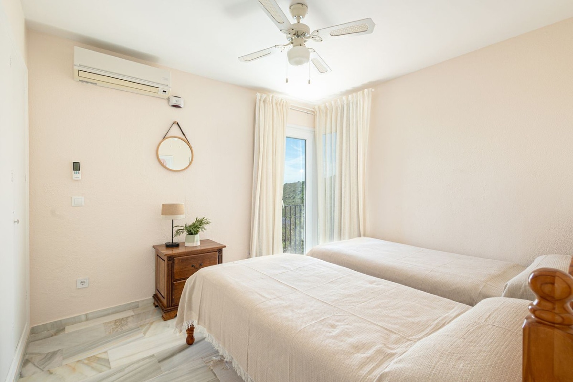Wiederverkauf - Villa - Estepona - Estepona Centro
