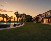 Wiederverkauf - Villa - Estepona - Estepona Centro