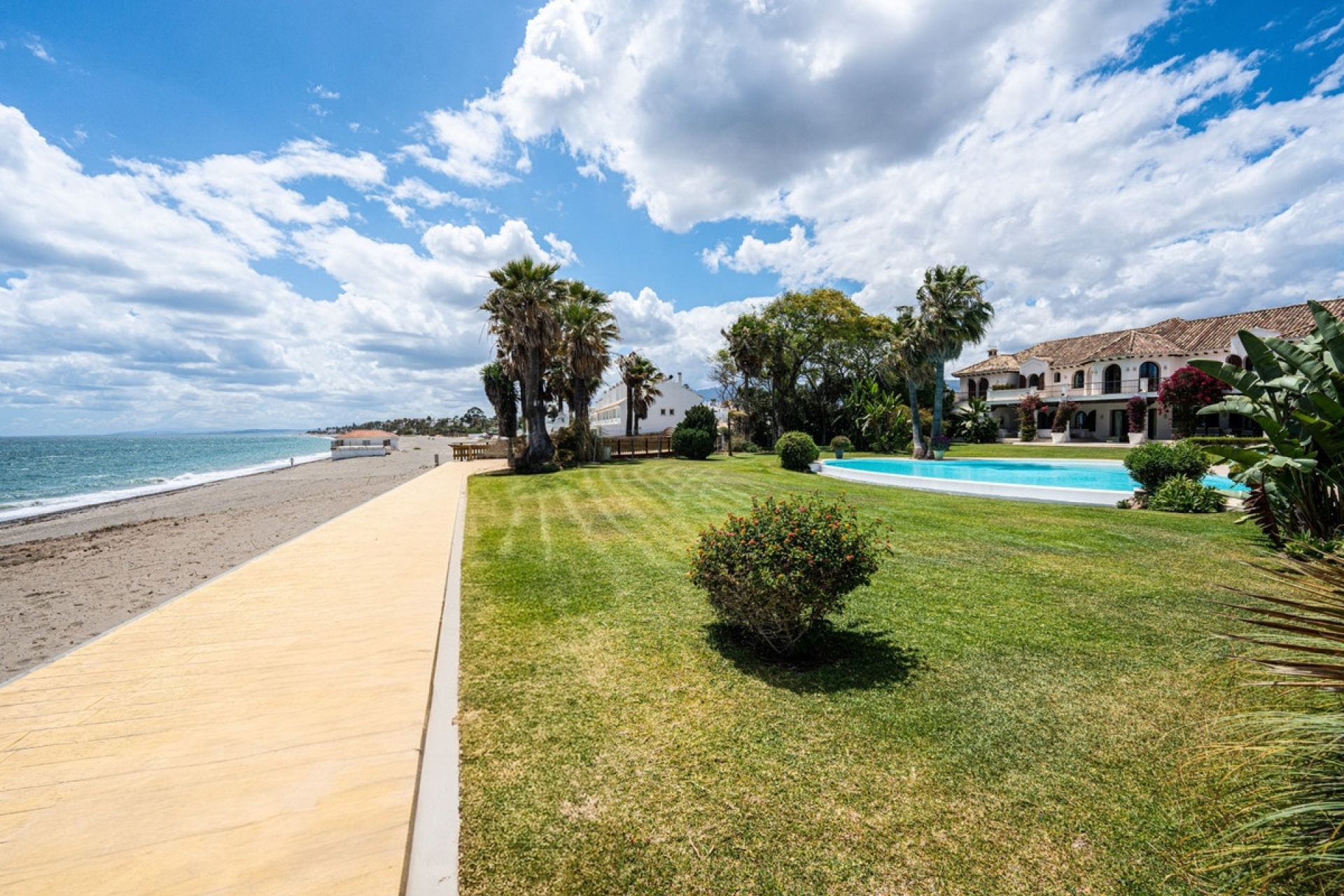 Wiederverkauf - Villa - Estepona - Estepona Centro