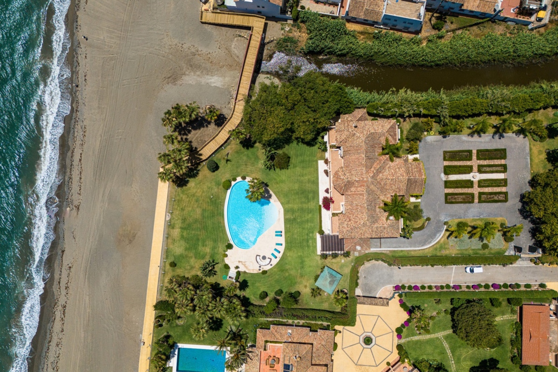 Wiederverkauf - Villa - Estepona - Estepona Centro