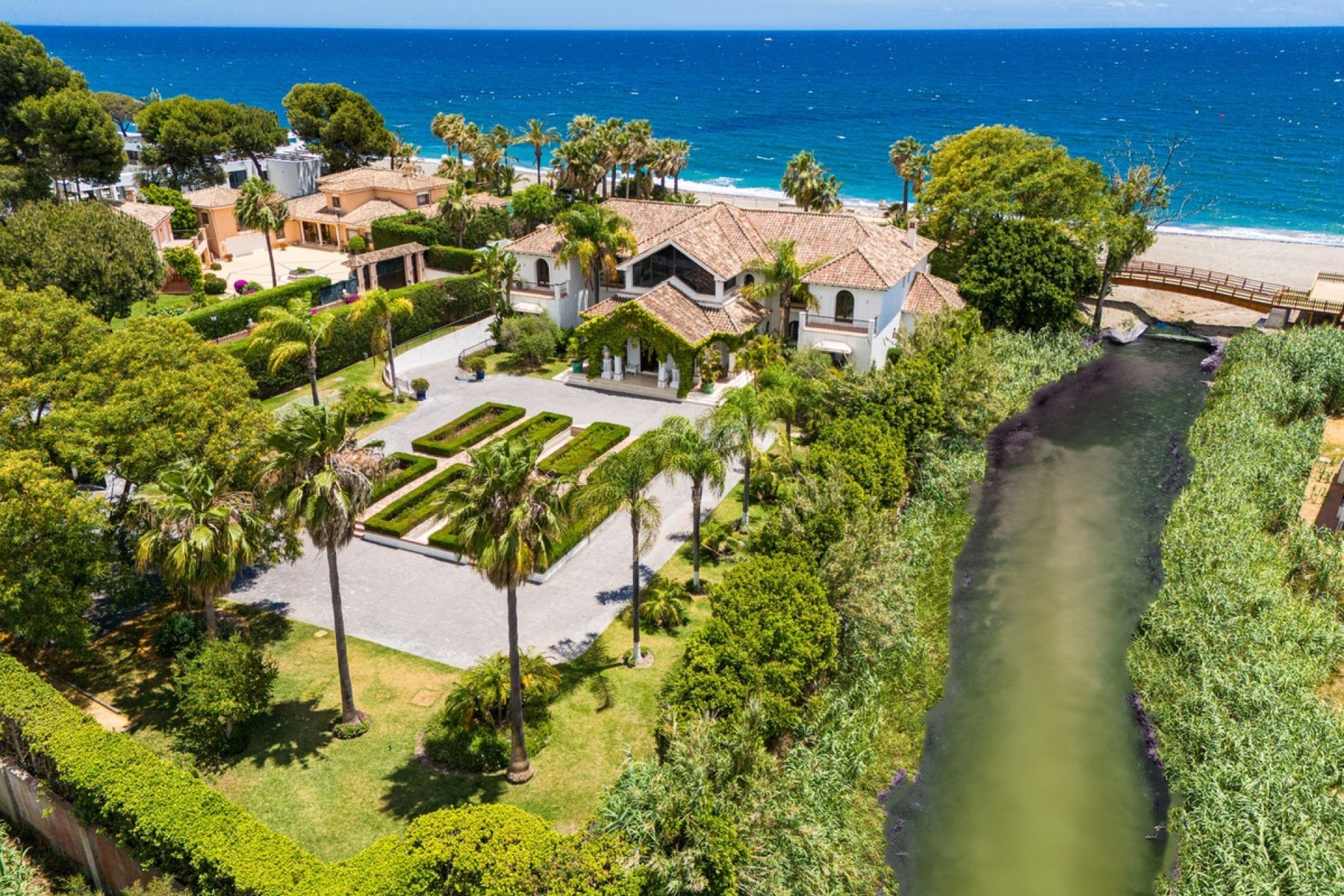 Wiederverkauf - Villa - Estepona - Estepona Centro