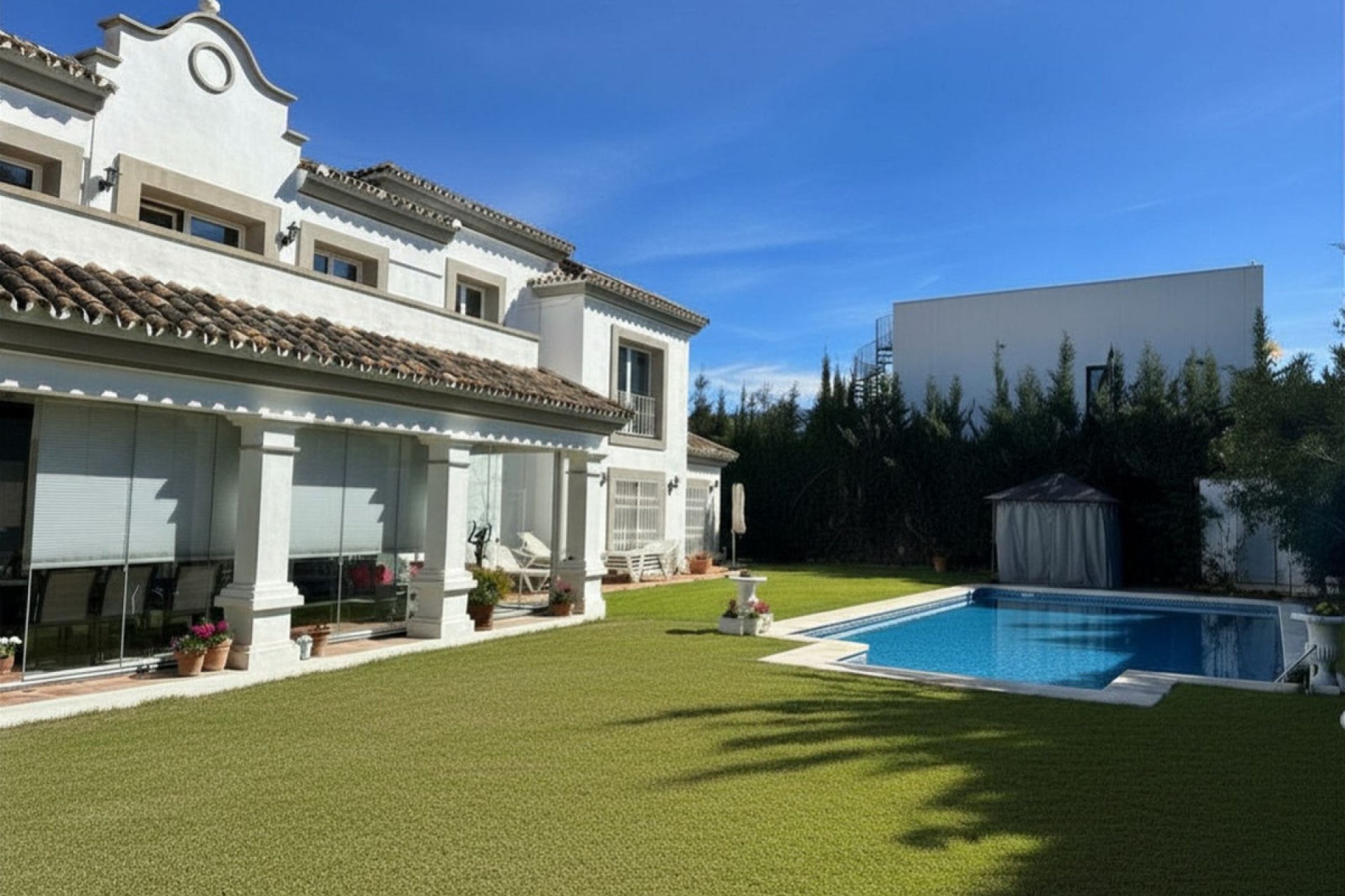 Wiederverkauf - Villa - Estepona - Estepona Centro