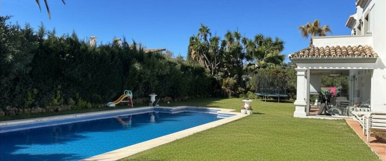 Wiederverkauf - Villa - Estepona - Estepona Centro
