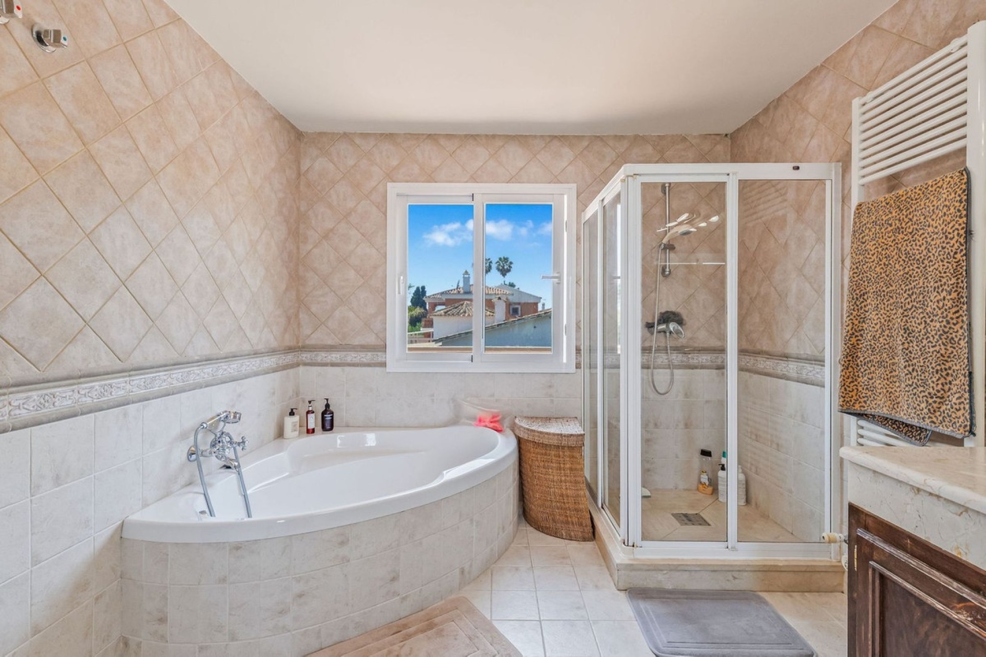 Wiederverkauf - Villa - Estepona - Estepona Centro